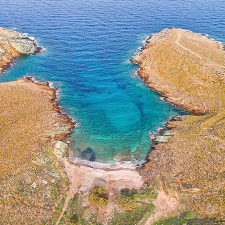 Amelia Beachfront Villa Korissia  Bagian luar foto