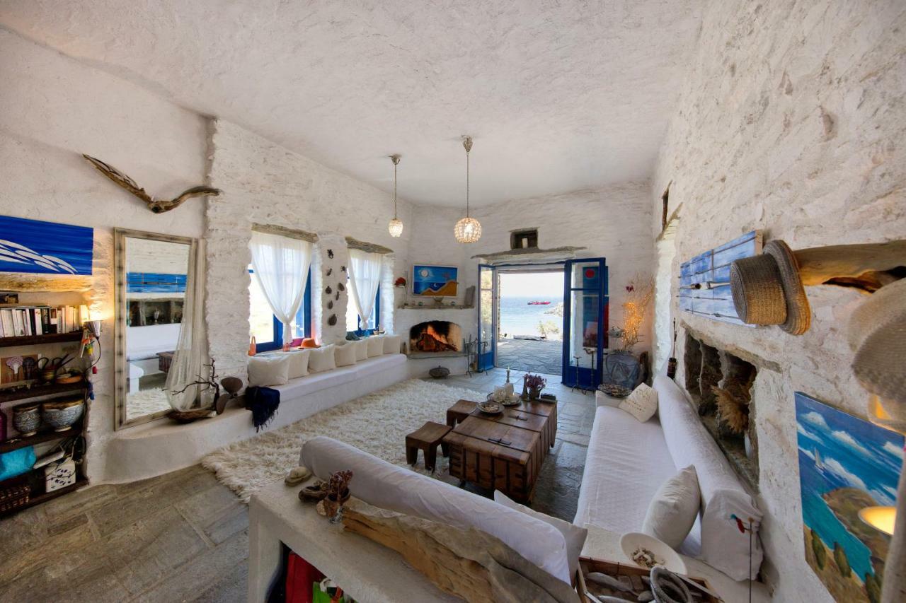 Amelia Beachfront Villa Korissia  Bagian luar foto